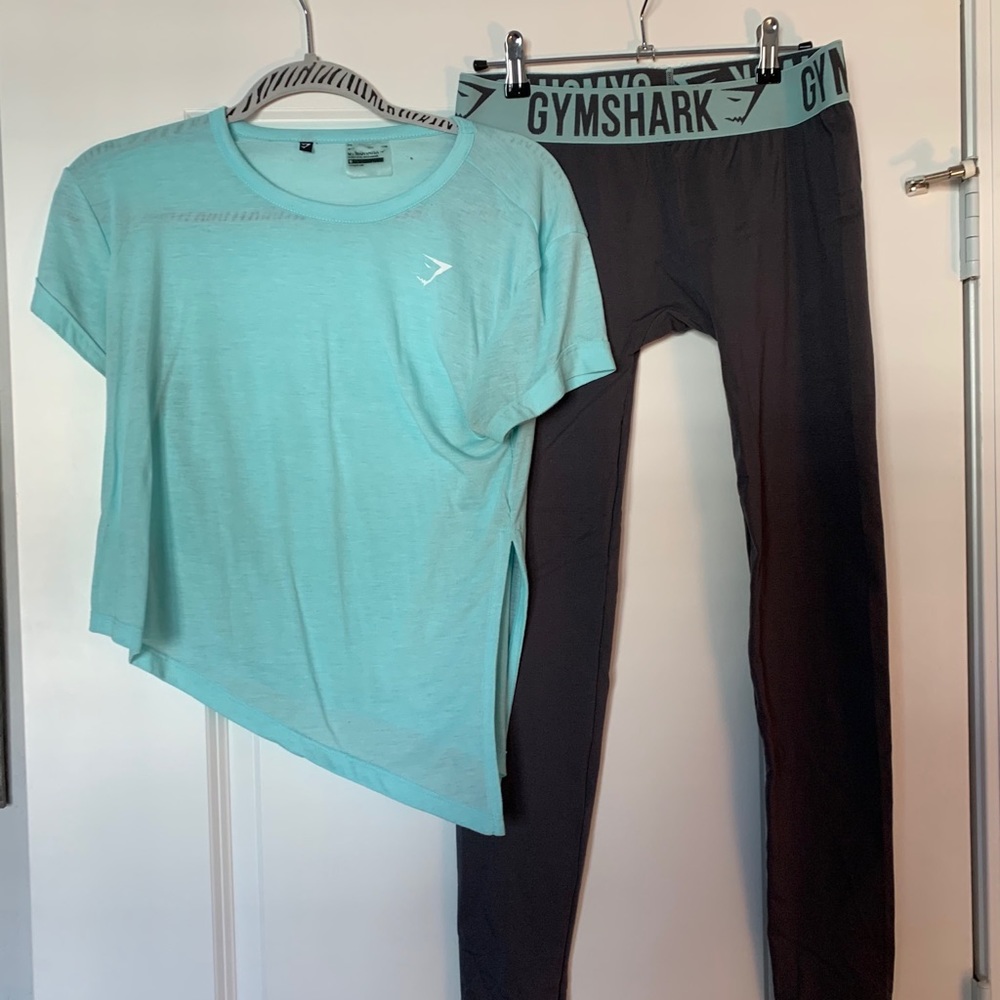 Gymshark Set- crop & leggings
